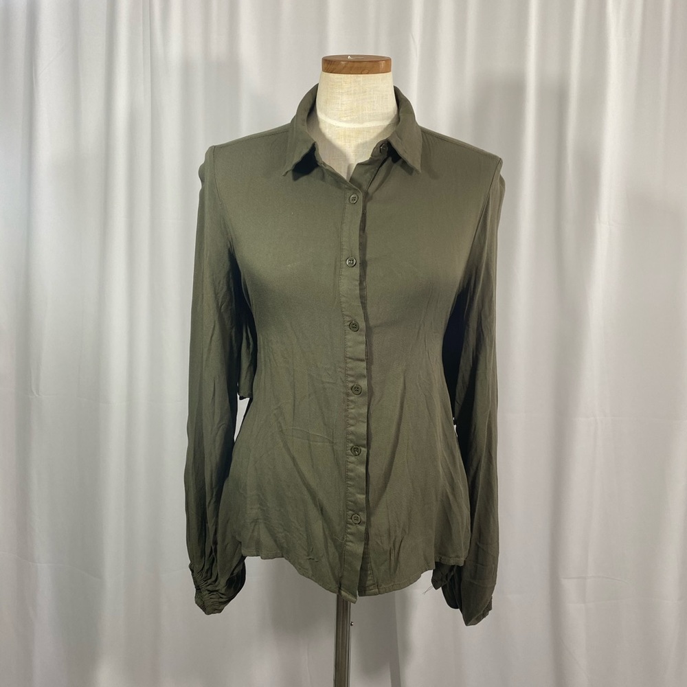 Back tie ruffle top